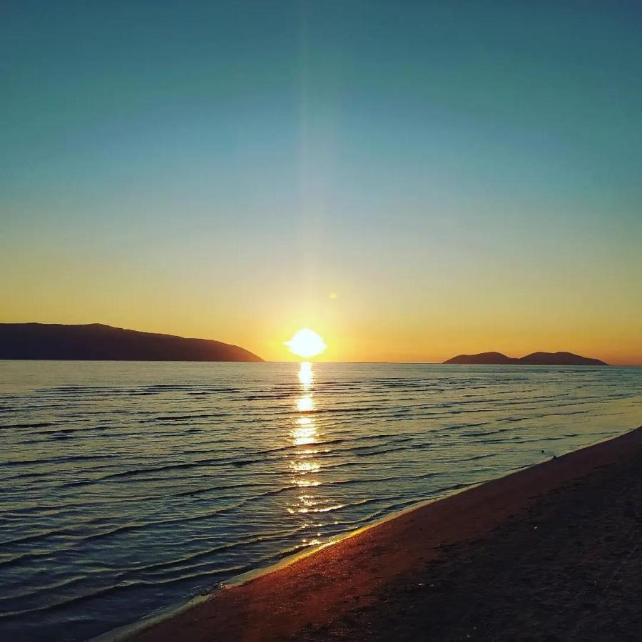 Pinegroove Hostel Vlora Eksteriør bilde