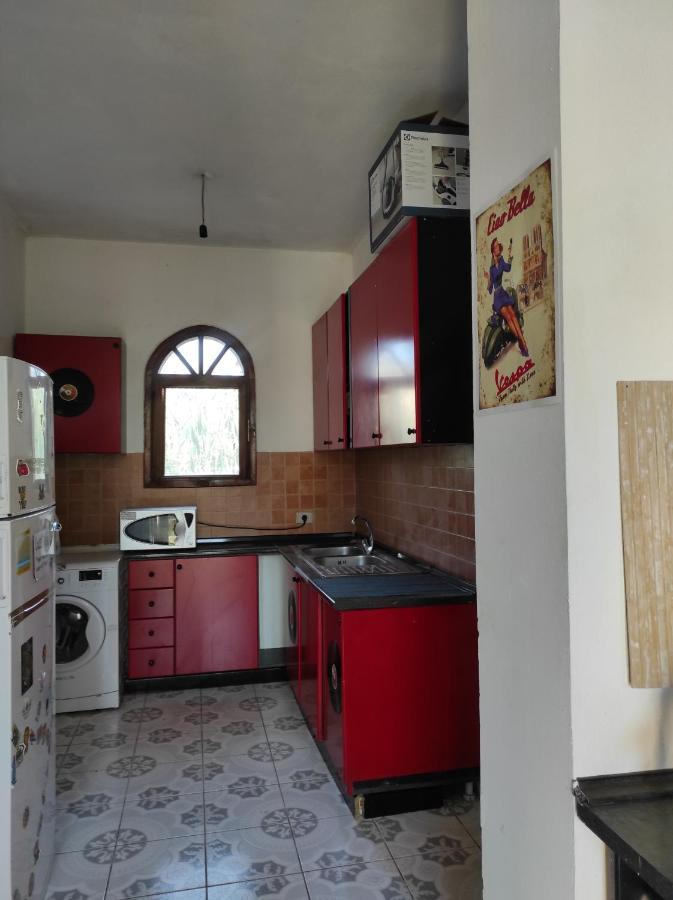 Pinegroove Hostel Vlora Eksteriør bilde