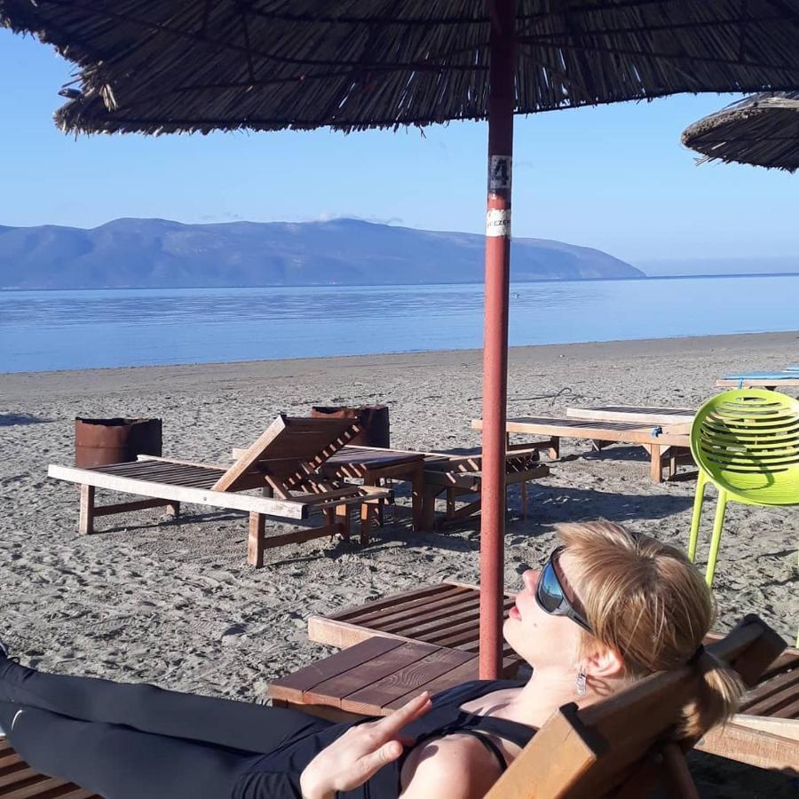 Pinegroove Hostel Vlora Eksteriør bilde