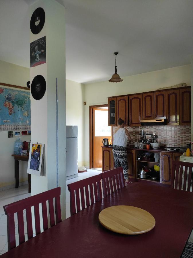 Pinegroove Hostel Vlora Eksteriør bilde